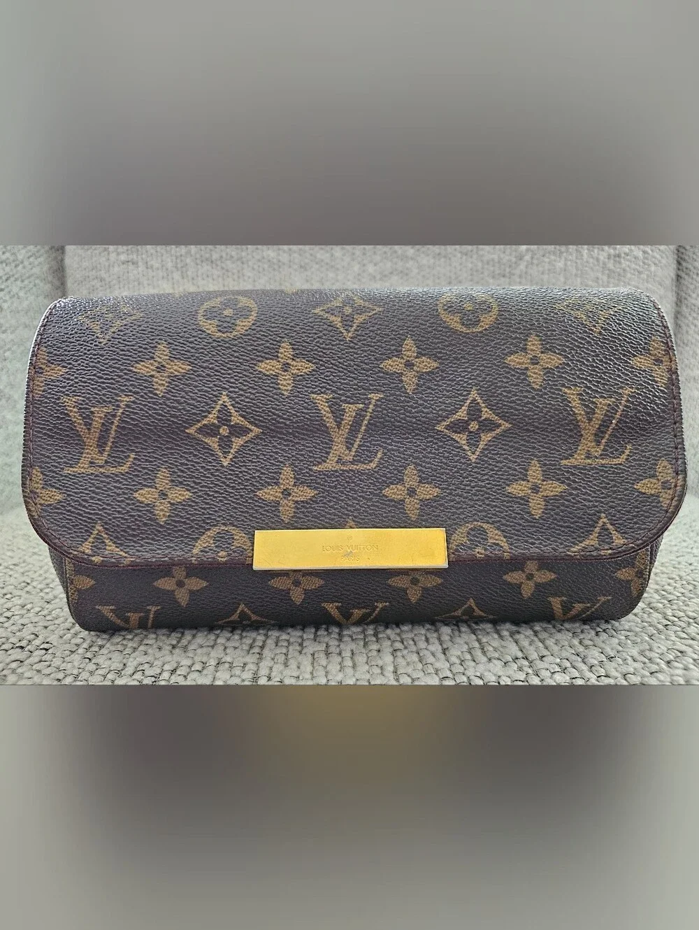 Louis Vuitton Favorite PM